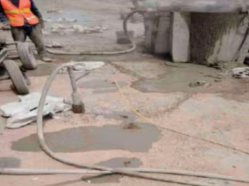 环翠水泥混凝土路面板底注浆技术 路面脱空注浆整治方案